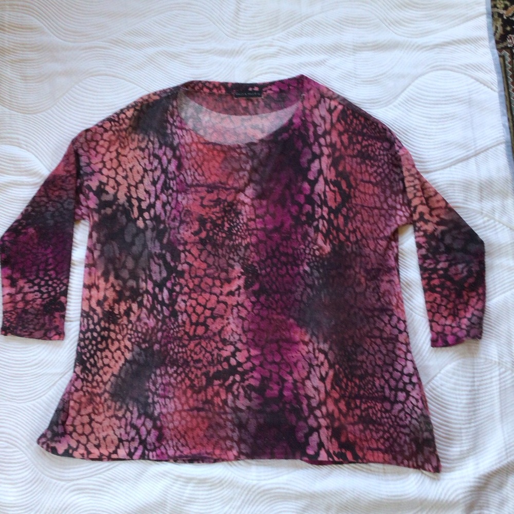 Nally & Millie Vibrant Pink and Black Top SZ Small